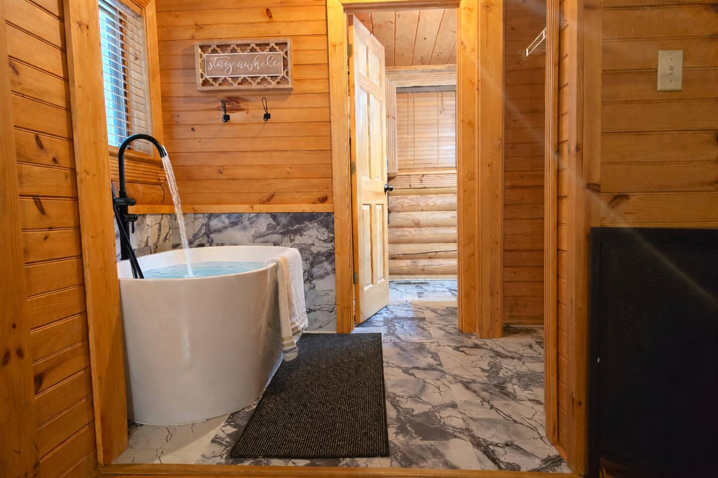Deep soaking tub